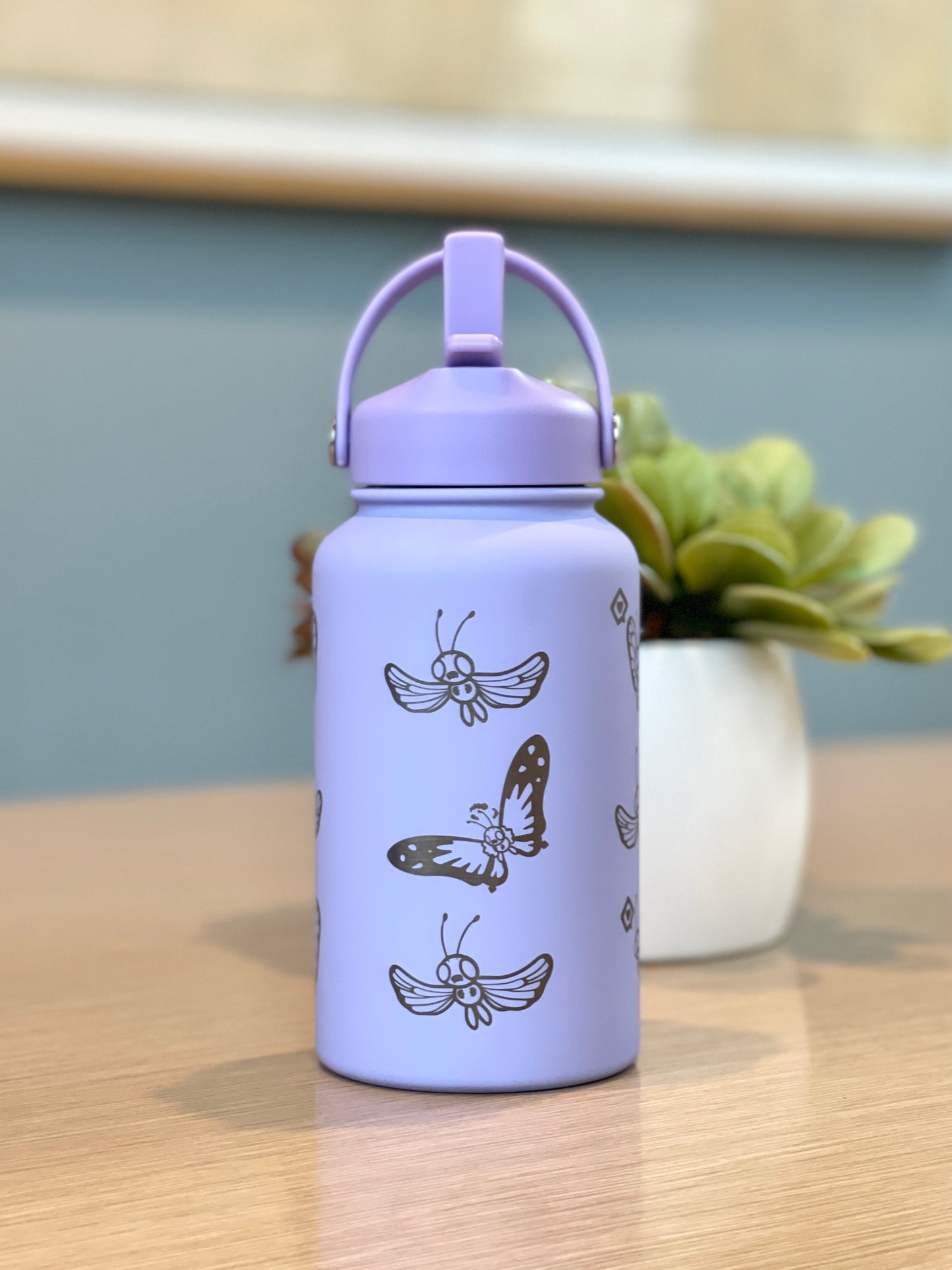 Butterfree Water Bottle Engraved Coffee Tumbler with Gigantamax Butterfree, Cute Butterfly Bug Thermos Anime Fan Birthday Gift