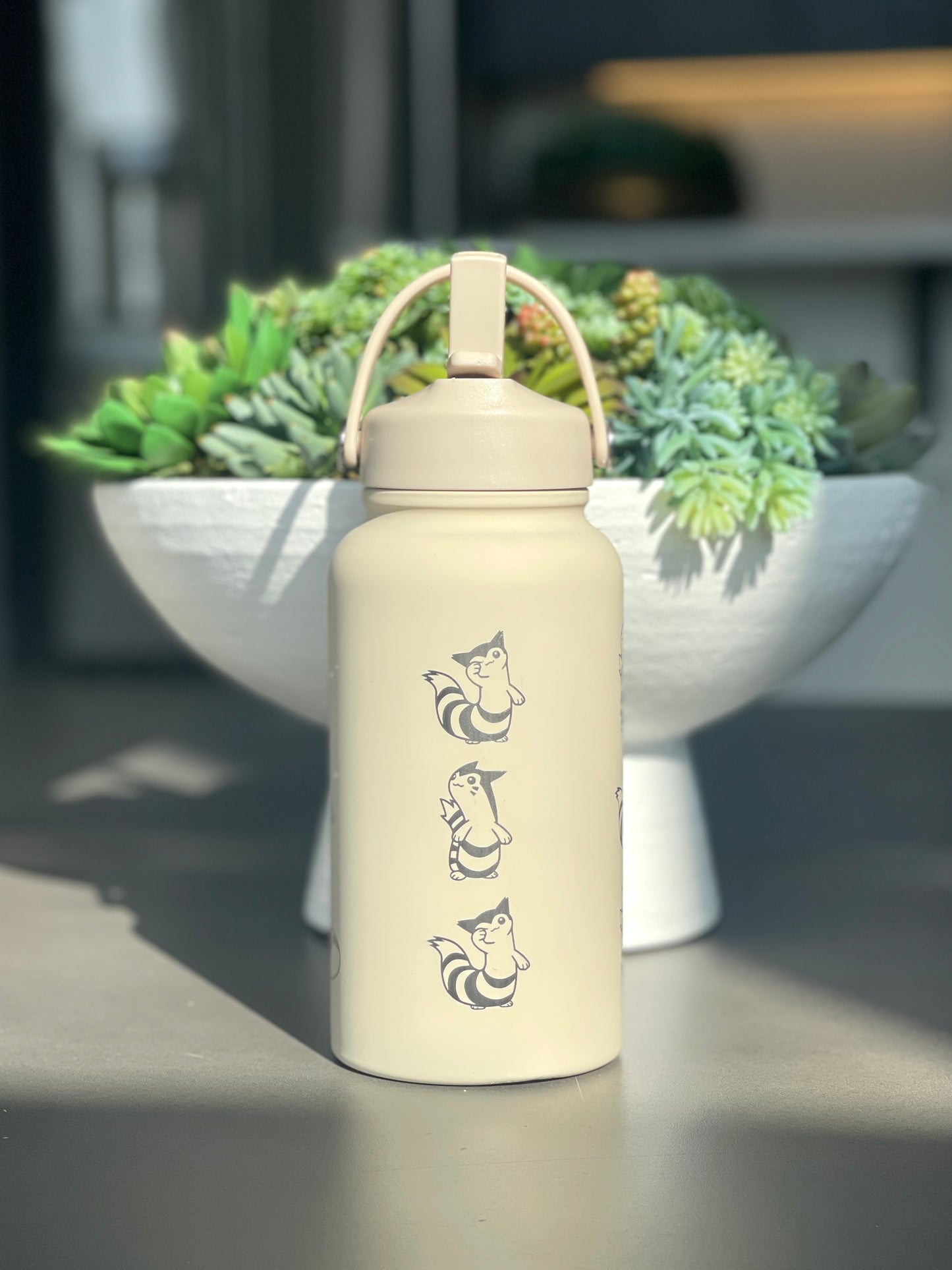 Furret Sentret Water Bottle Engraved Straw Waterbottle with Sleeping Furret, Cute Coffee Tumbler Thermos Flask, Gamer Anniversary Gift