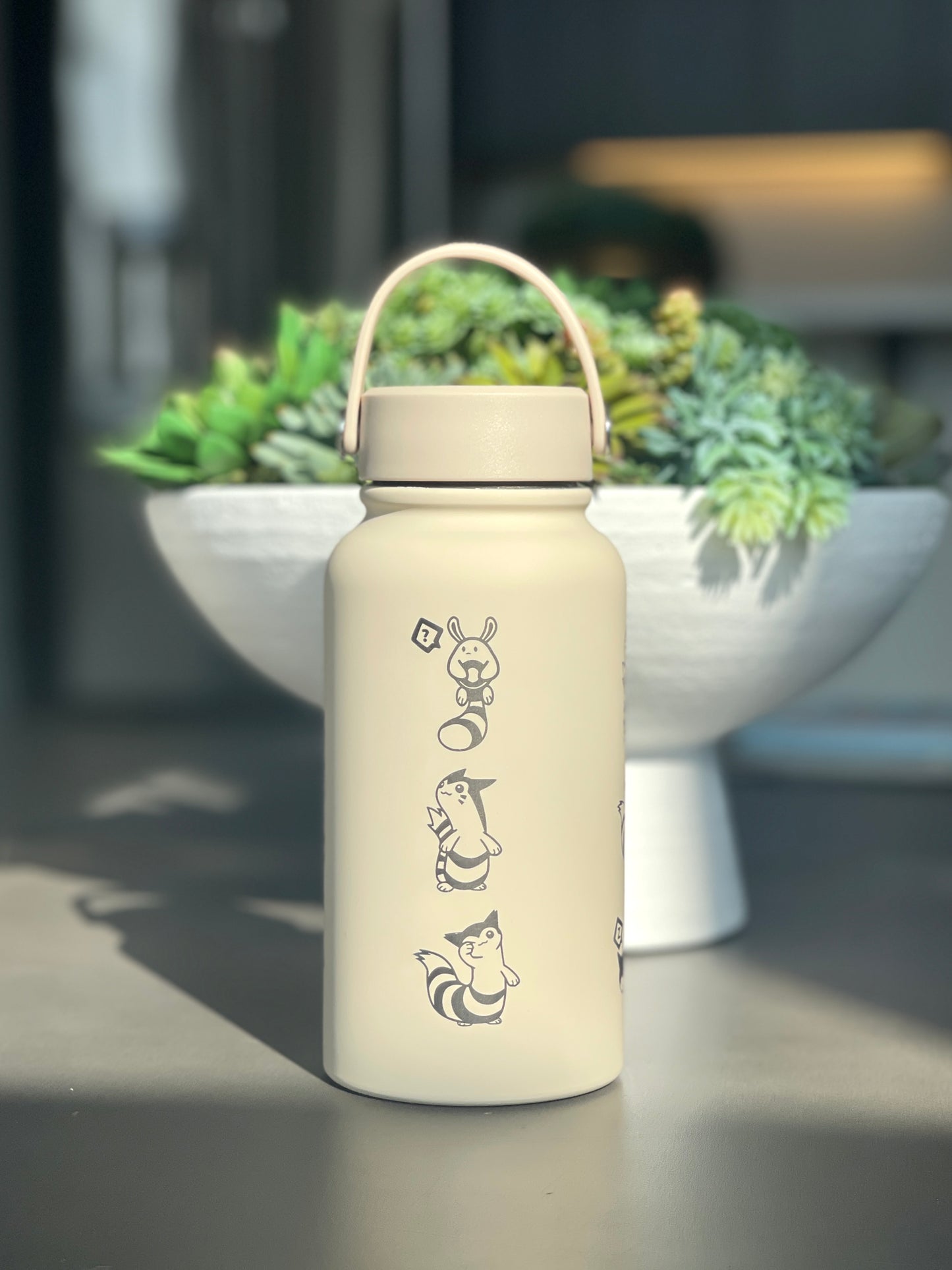 Furret Sentret Water Bottle Engraved Straw Waterbottle with Sleeping Furret, Cute Coffee Tumbler Thermos Flask, Gamer Anniversary Gift