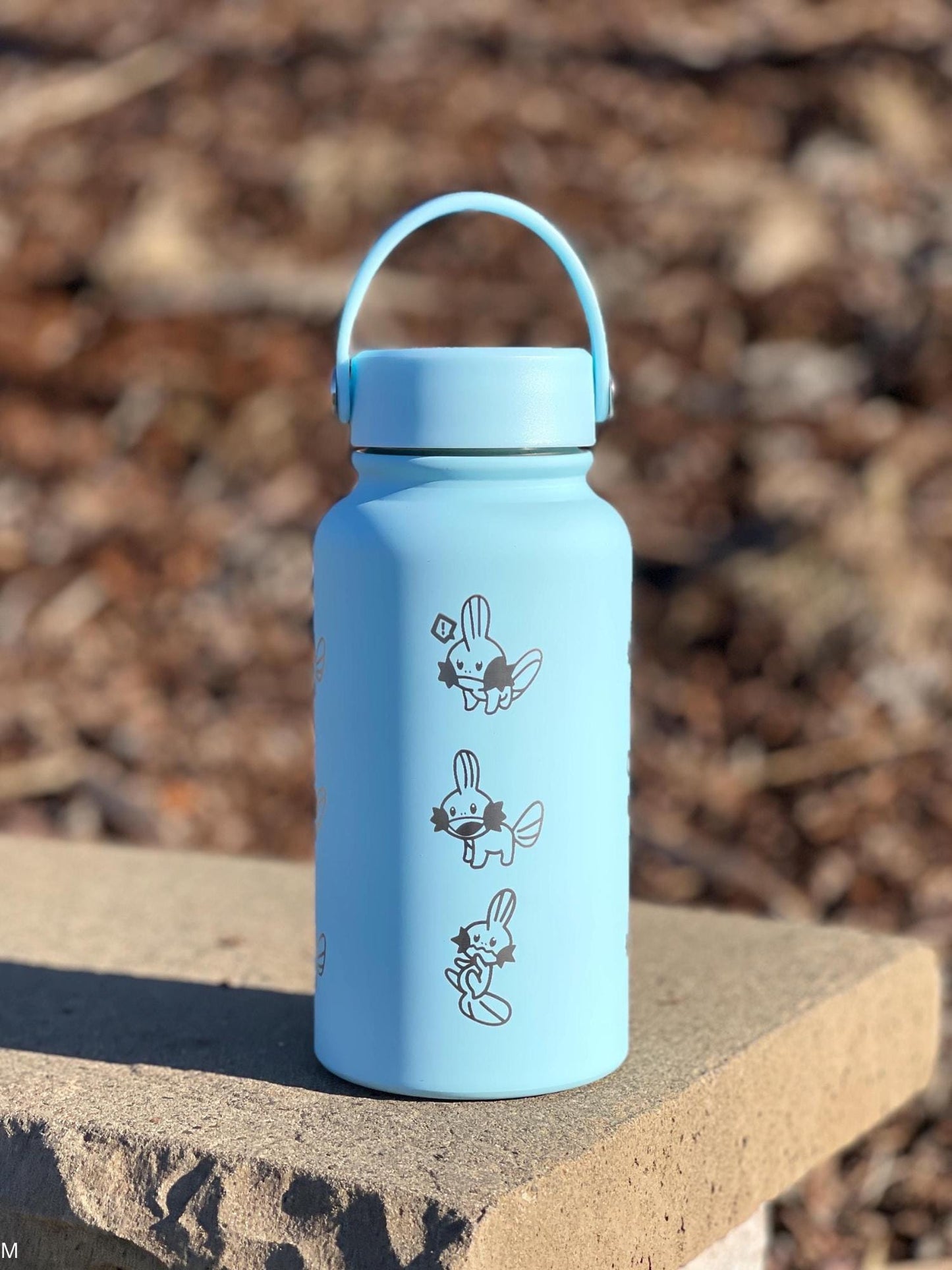 Mudkip Water Bottle Engraved Coffee Tumbler with Mystery Dungeon Scarf, Hoenn Water Starter Waterbottle Thermos, Cute Anime Birthday Gift