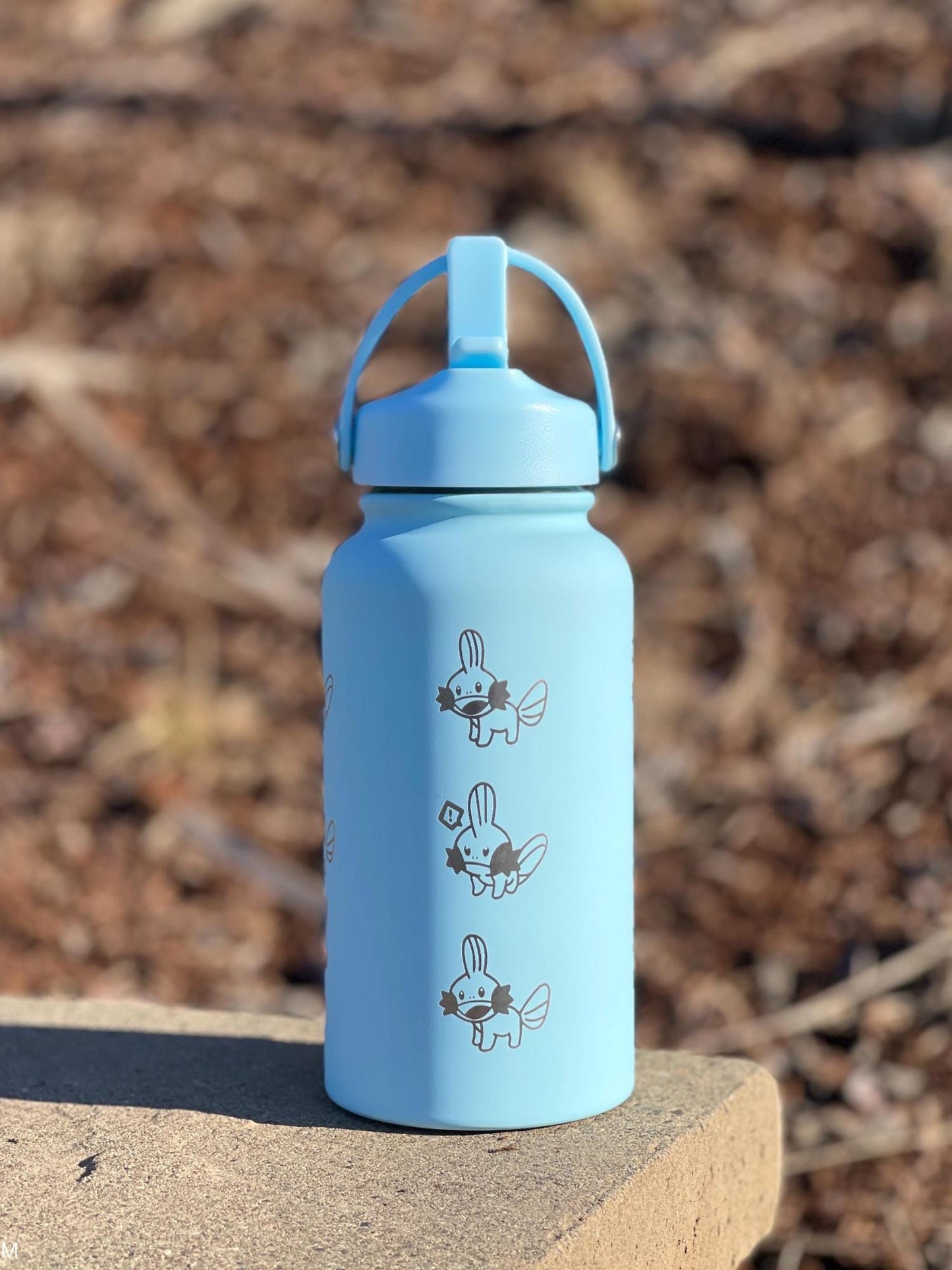 Mudkip Water Bottle Engraved Coffee Tumbler with Mystery Dungeon Scarf, Hoenn Water Starter Waterbottle Thermos, Cute Anime Birthday Gift