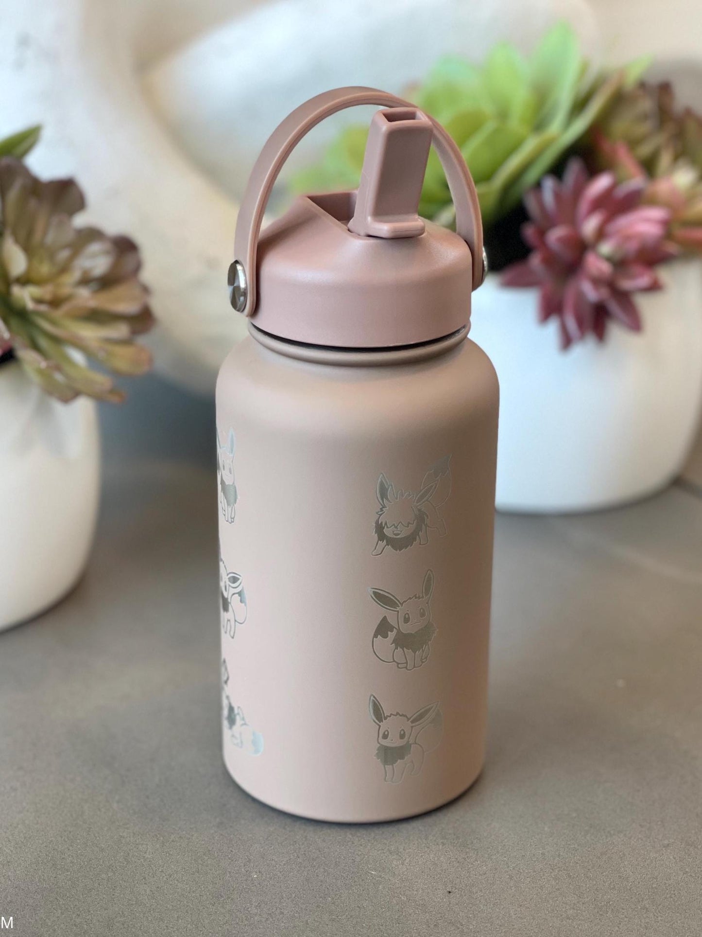 Eevee Engraved Water Bottle, Straw Waterbottle with Gigantamax & Fluffy Shaggy Hair Lana’s Eevee Coffee Tumbler, Anime Fan Birthday Gift