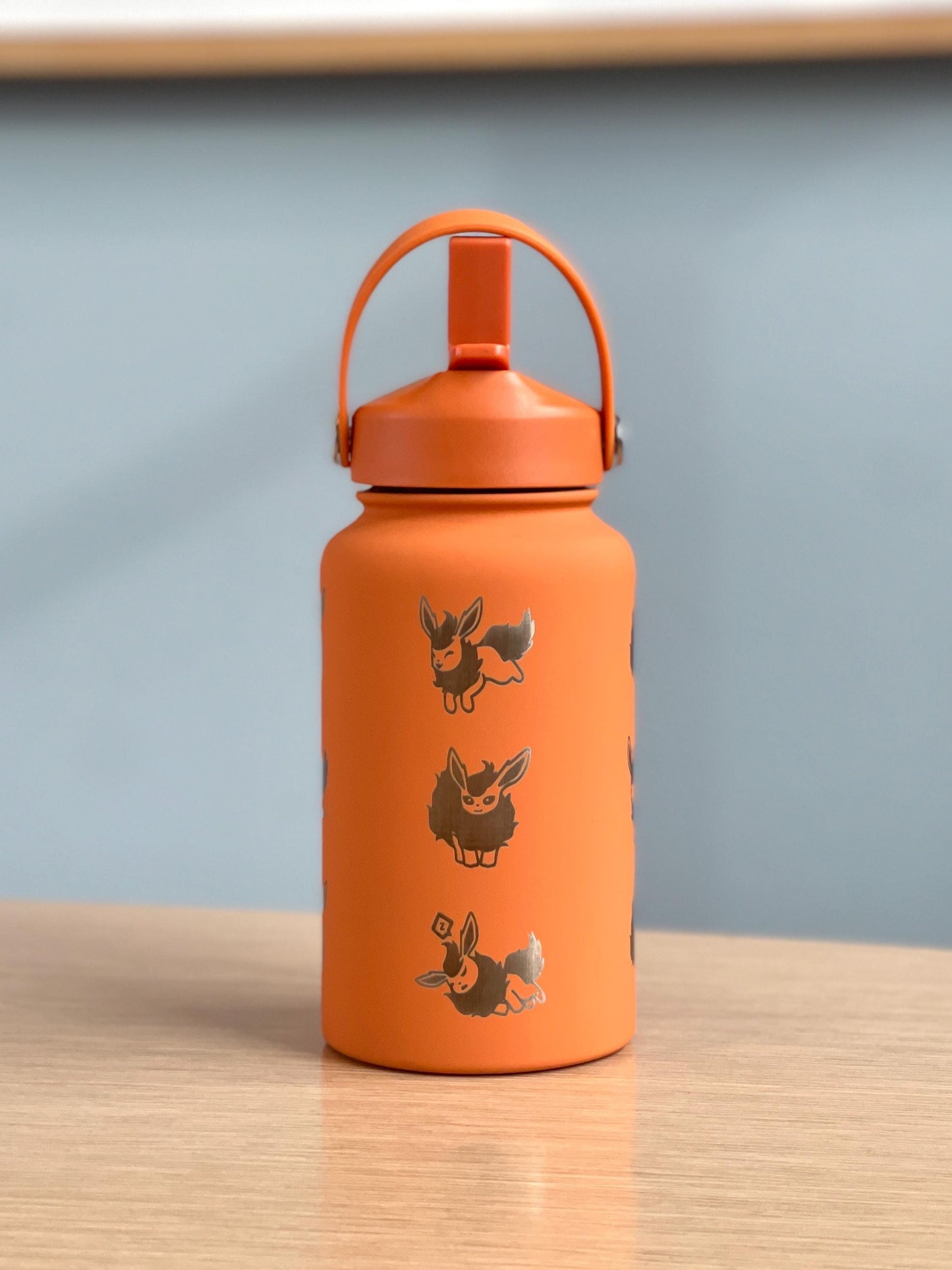 Flareon Water Bottle Engraved Coffee Tumbler with Cafe Top Hat and Flamethrower, Eevee Fire Evolution Waterbottle, Anime Fan Birthday Gift