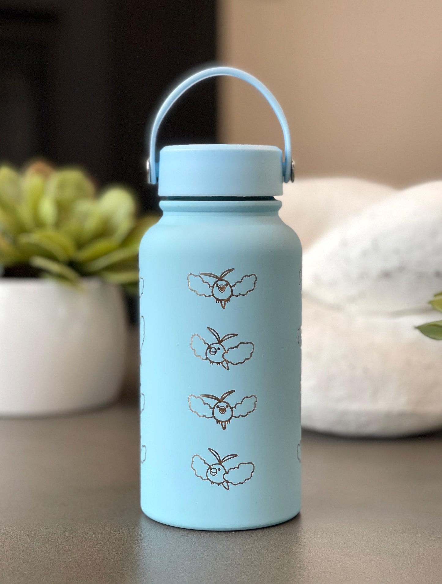 Swablu Altaria Waterbottle Engraved Coffee Tumbler with Sleeping Swablu, Flask Tea Travel Mug Cup Water Bottle, Hoenn Birthday Gamer Gift