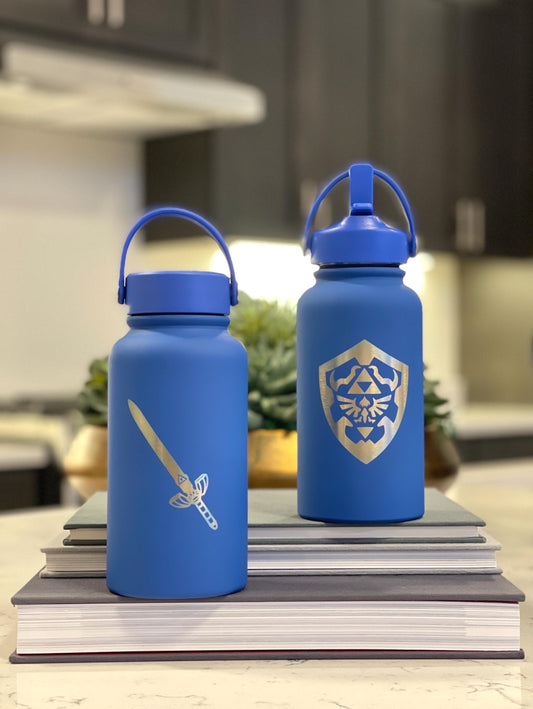 Zelda Hylian Shield & Sword Link Water Bottle, Breath of the Wild Coffee Tumbler, Gamer Birthday Anniversary Travel Mug Thermos Flask Gift