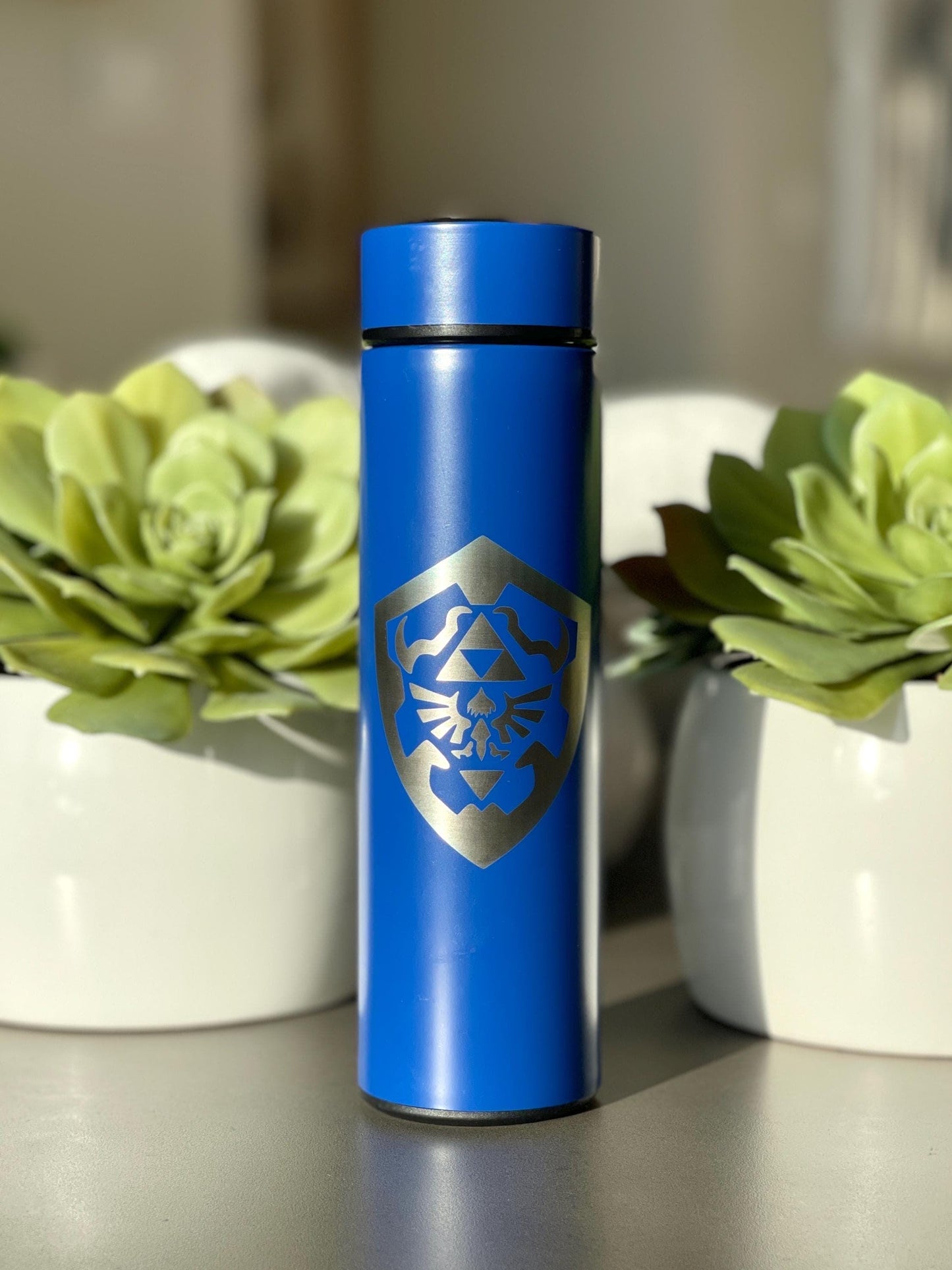 Zelda Hylian Shield + Sword Link Coffee Tumbler Tea Infuser, Tears of the Kingdom Water Bottle, Travel Mug Gamer Birthday Anniversary Gift