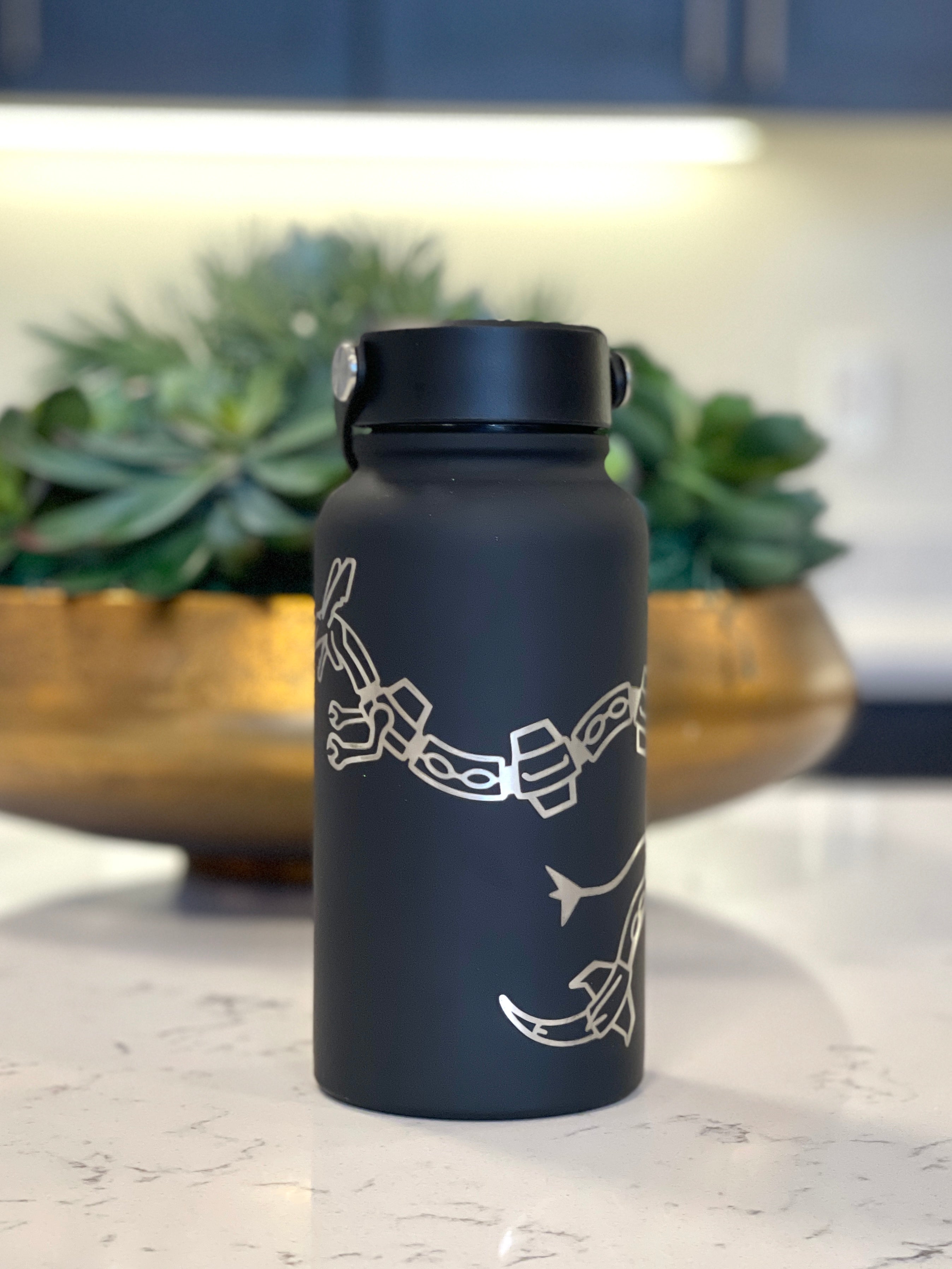 Shiny Rayquaza & Mega Rayquaza Water Bottle Engraved Waterbottle Black Rayquaza Dragon Legendary Coffee Tumbler Thermos, Gamer Anniversary Gift