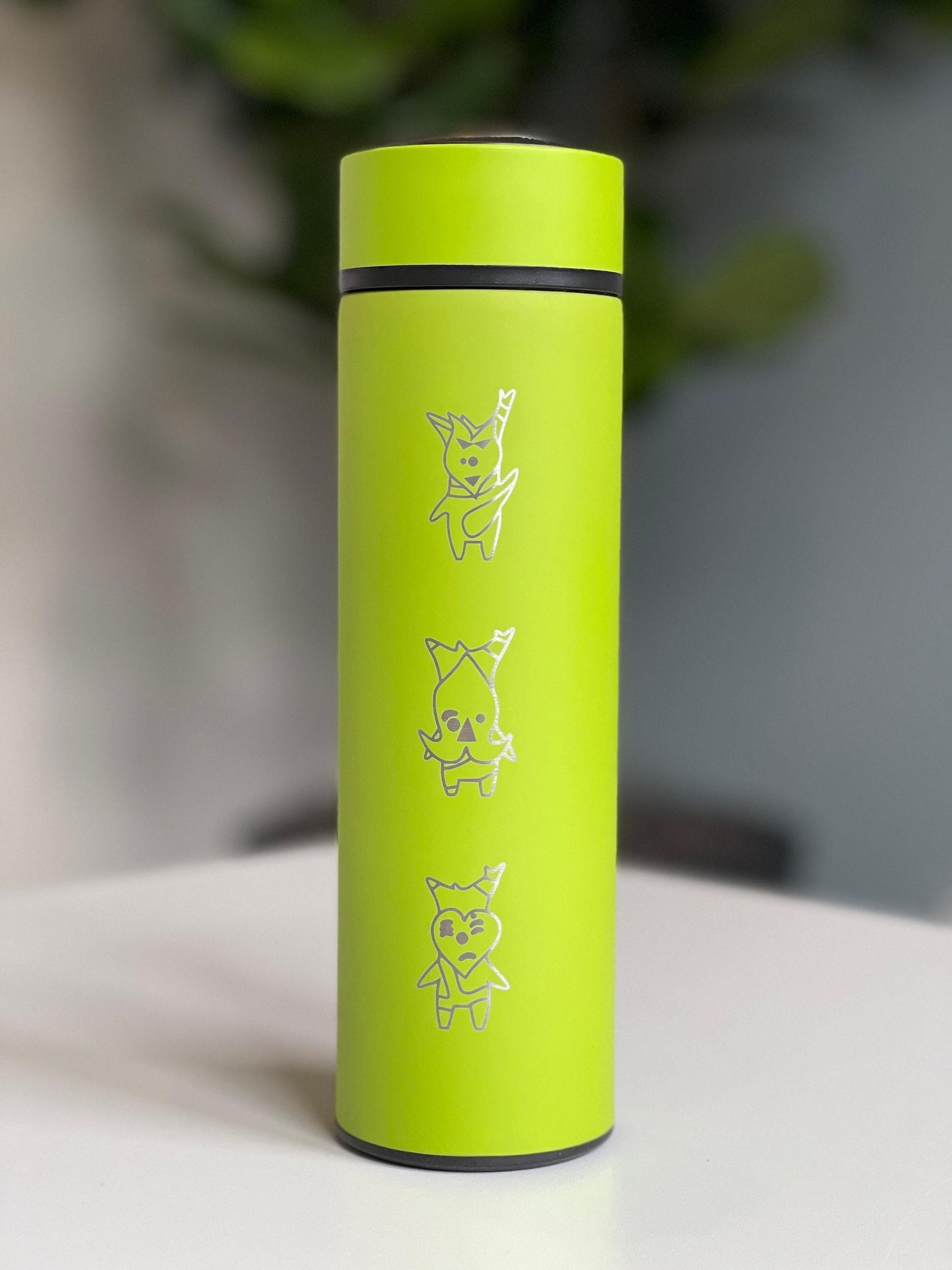 Korok Coffee Tumbler Tea Infuser Travel Mug, Legend of Zelda Breath of the Wild Water Bottle, Leaf Mask Kokiri Forest Cute Gamer Gift