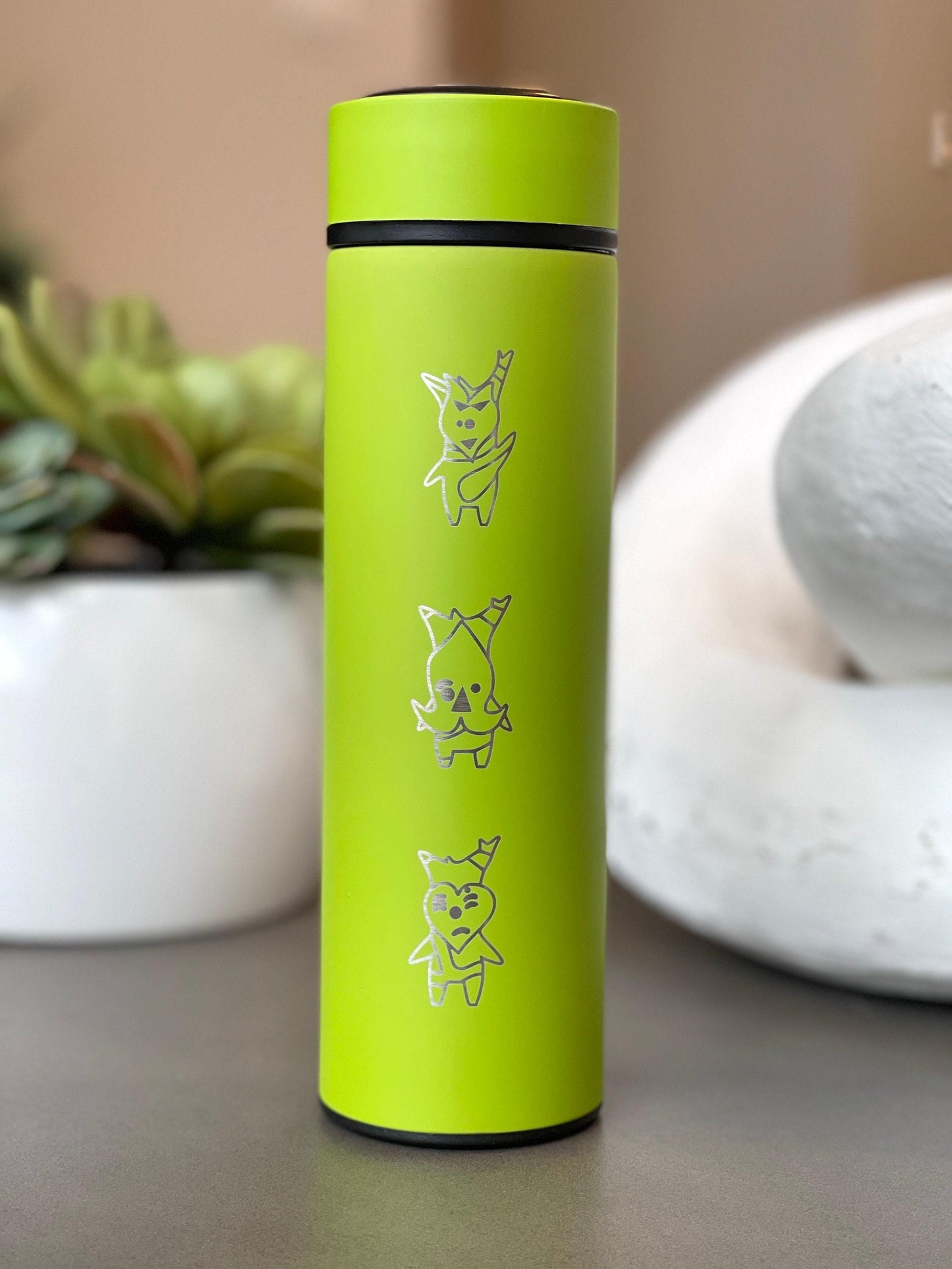 Korok Coffee Tumbler Tea Infuser Travel Mug, Legend of Zelda Breath of the Wild Water Bottle, Leaf Mask Kokiri Forest Cute Gamer Gift
