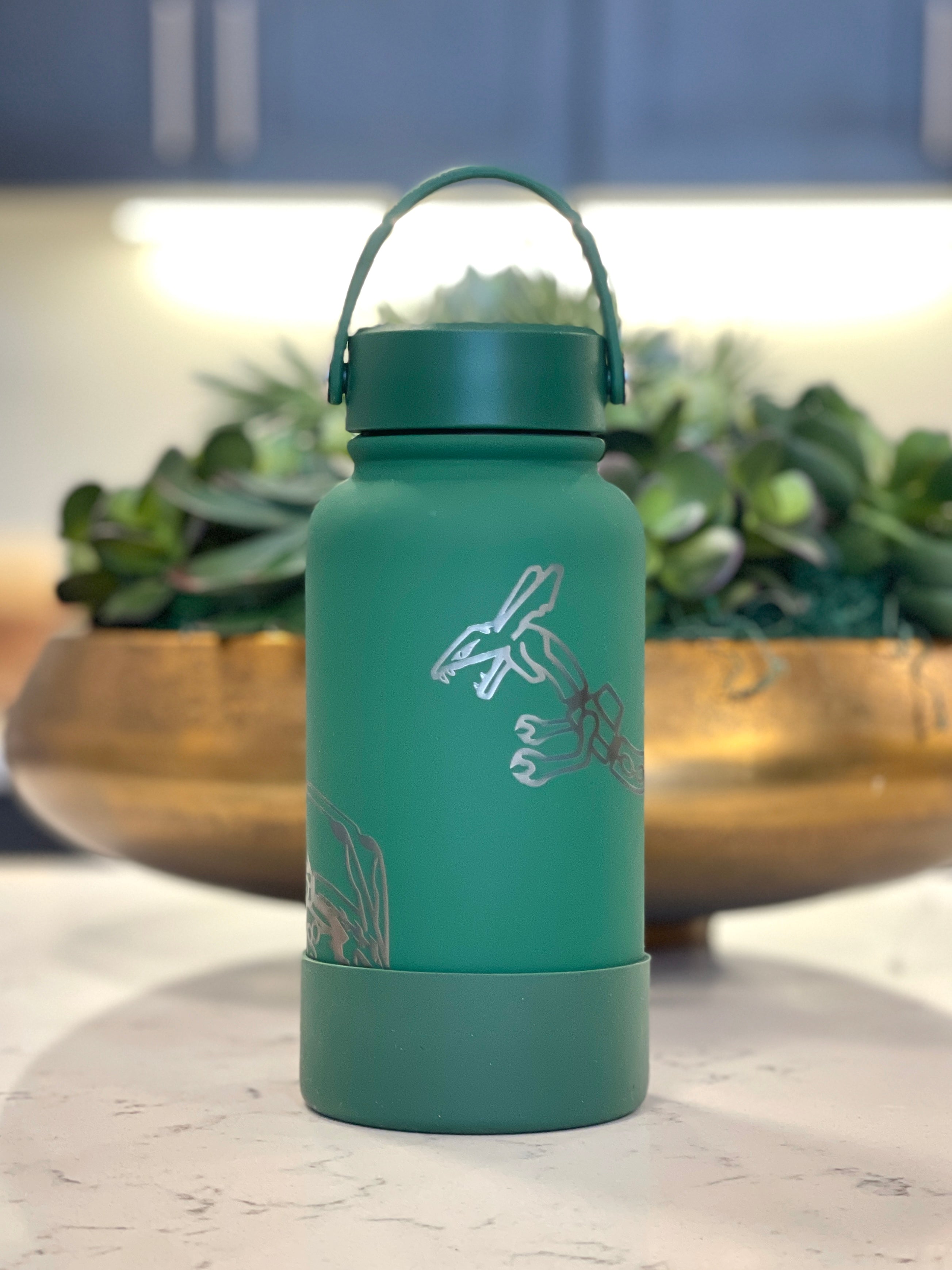 Rayquaza & Mega Rayquaza Water Bottle Engraved Coffee Tumbler, Hoenn Legendary Dragon Waterbottle Thermos, Anime Fan Birthday Gift