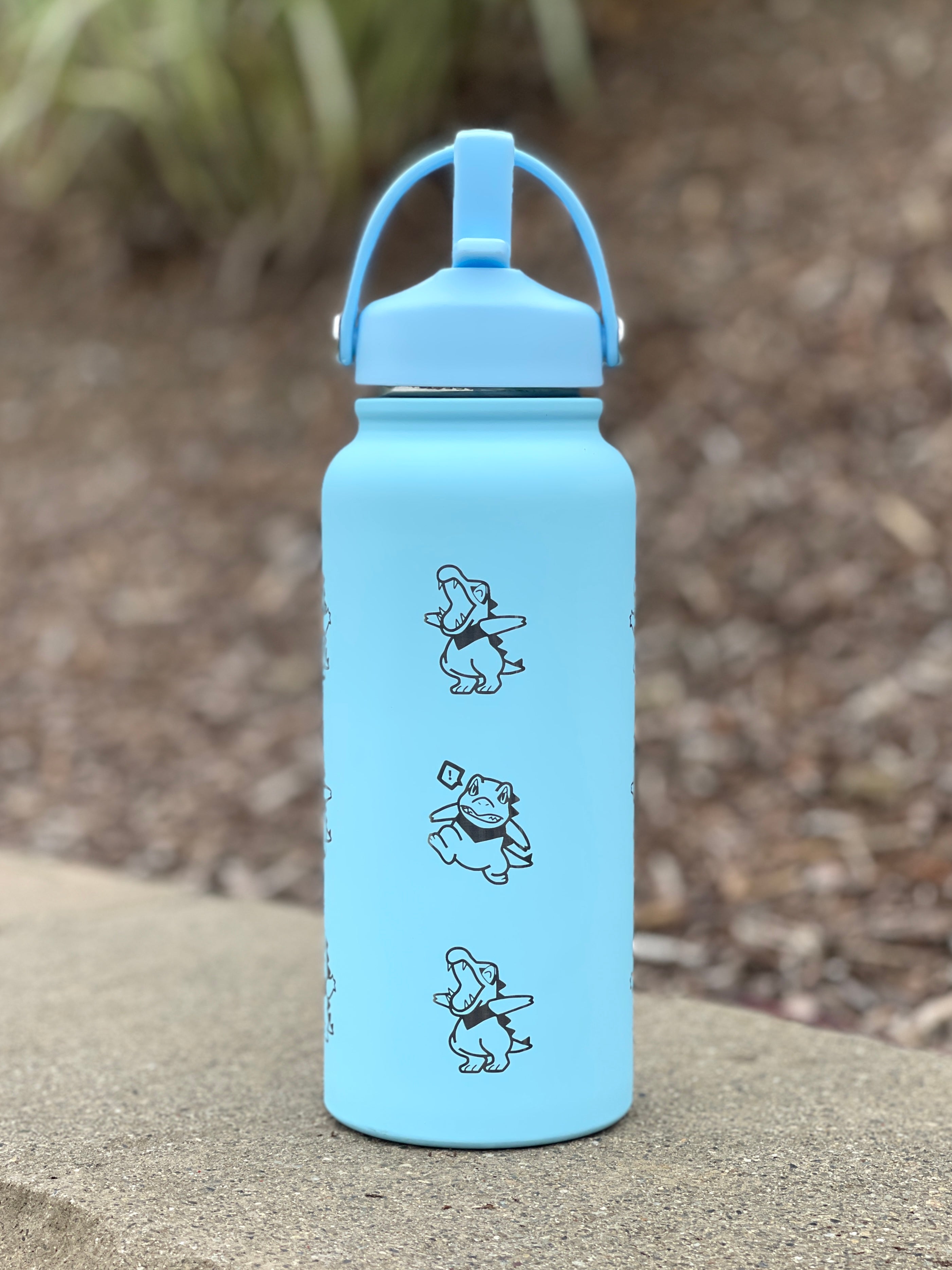 Totodile Water Bottle Engraved Coffee Tumbler with Mystery Dungeon Scarf, Johto Legends ZA Starter Waterbottle Travel Mug, Anime Fan Gift