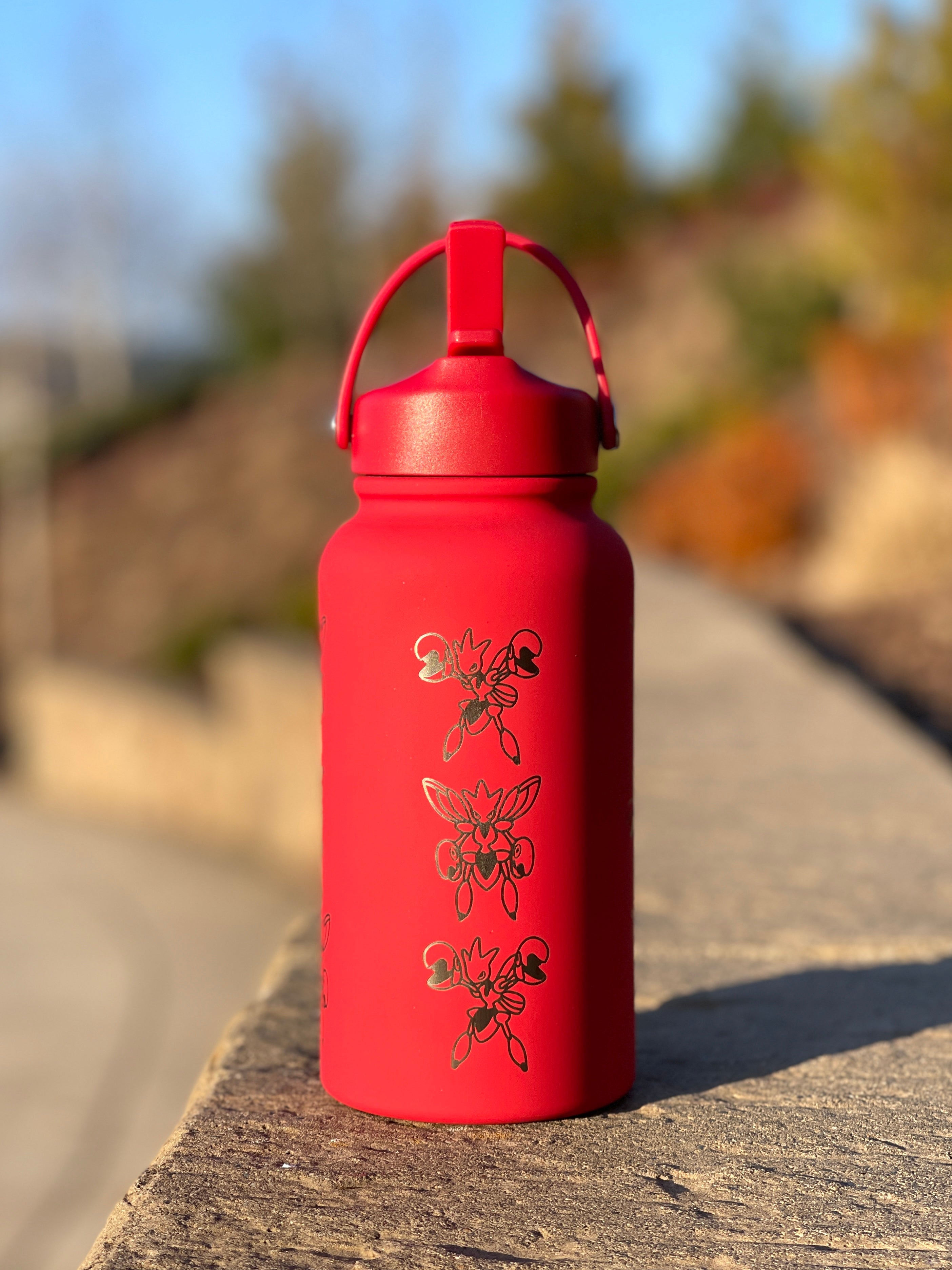 Scizor Water Bottle Engraved Waterbottle with Mega Scizor, Johto Bug Steel Coffee Tumbler Thermos Flask, Gamer Anniversary Gift