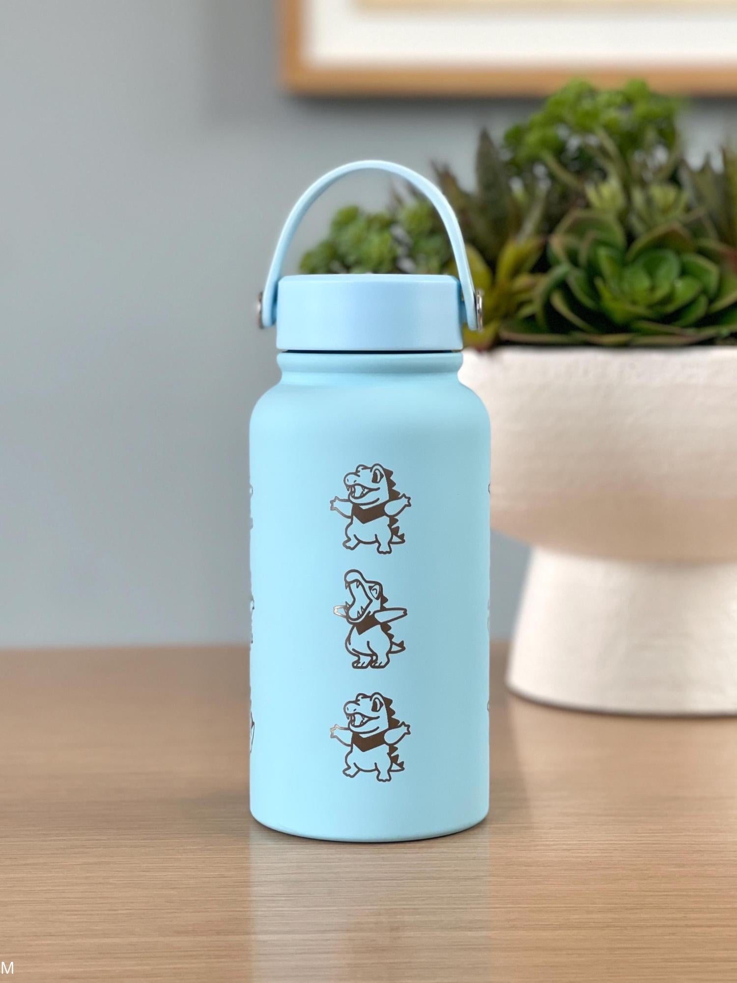 Totodile Water Bottle Engraved Coffee Tumbler with Mystery Dungeon Scarf, Johto Legends ZA Starter Waterbottle Travel Mug, Anime Fan Gift