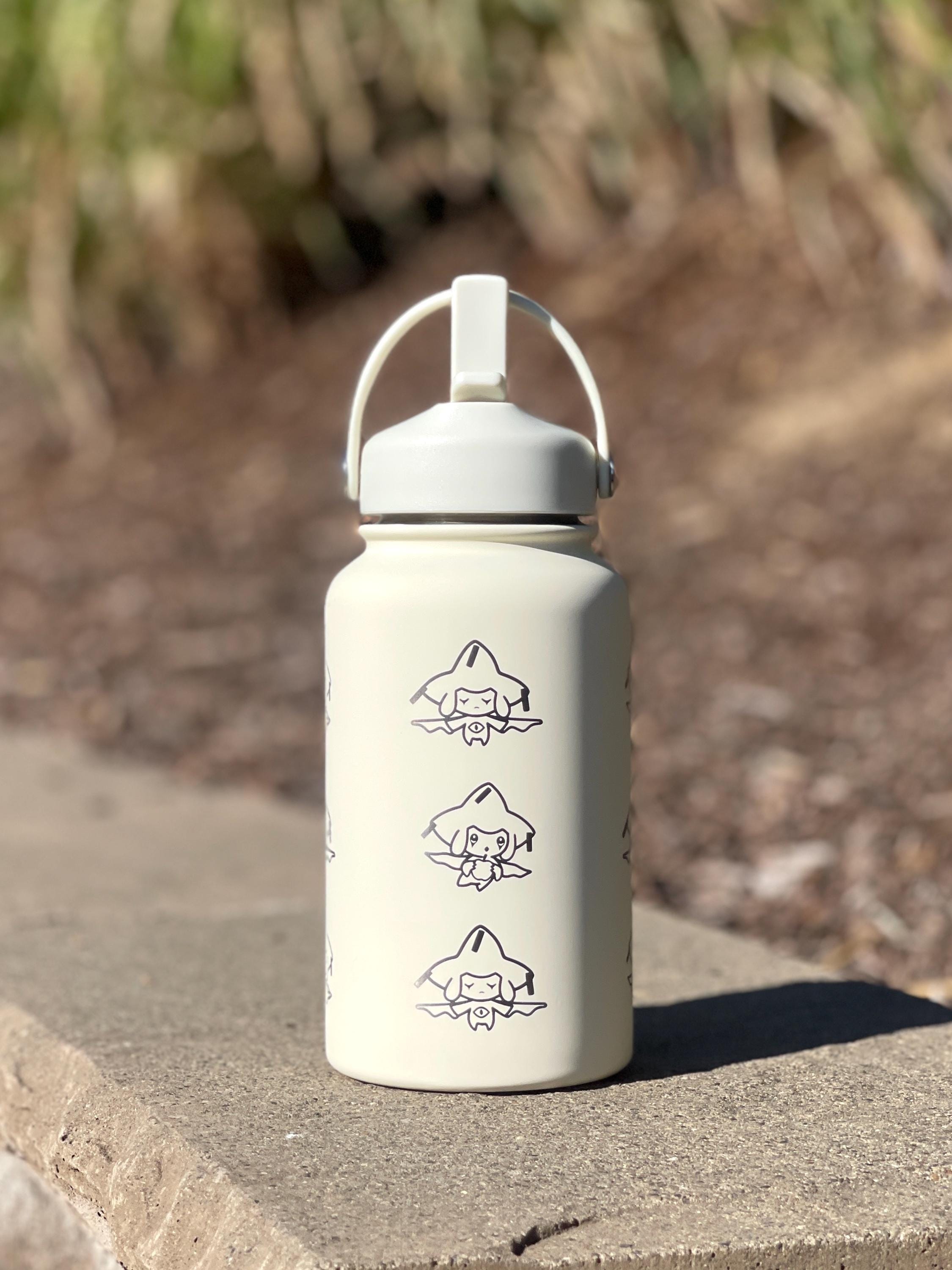 Jirachi Water Bottle Engraved Coffee Tumbler with Sleeping & Apple Jirachi, Hoenn Mythical Waterbottle Travel Mug Anime Fan Birthday Gift